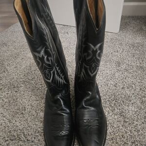 Men's Black Western Embroidered Leather Boots